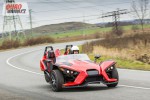 Polaris Slingshot SL, tkolov side-by-side na silnici