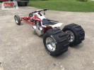 Tvlcov dvoutaktn lenost slou jako dragster do psku