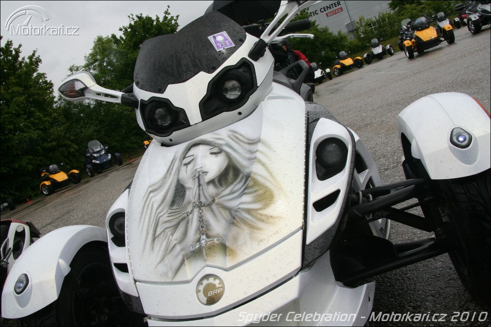 spyder riders near me