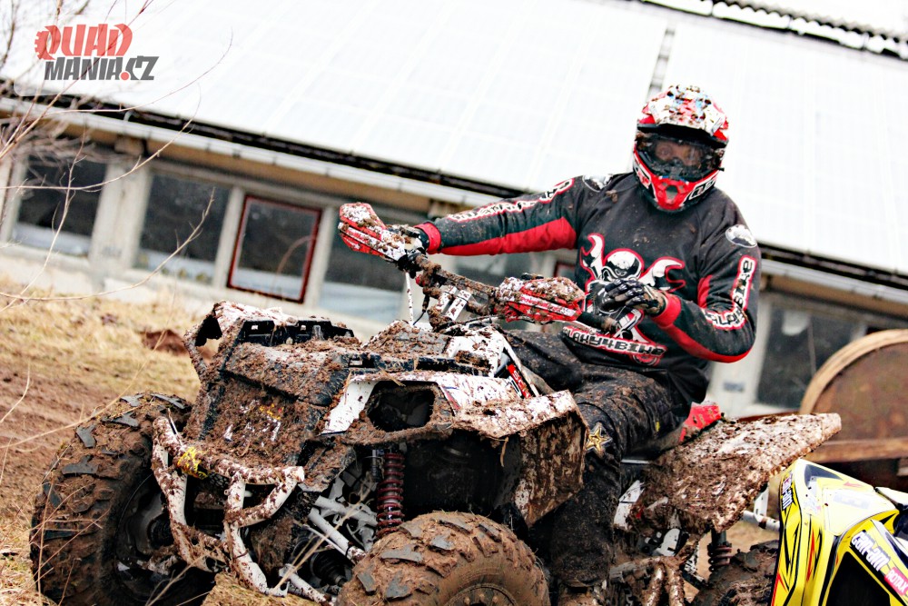 Polaris zbrojí | články Quadmania.cz